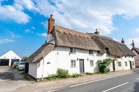2 bedroom cottage for sale, The Street, High Roding, Dunmow, Essex