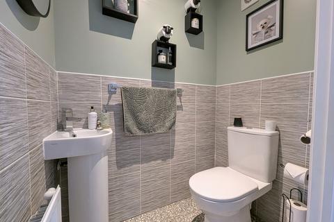 41 Bruce Drive, Hebburn, NE31 2BH