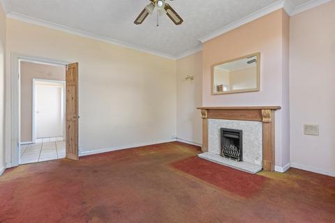 2 bedroom semi-detached house for sale, Woodbine Terrace, Huddersfield HD8
