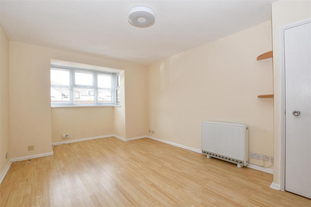 Living Room.jpg