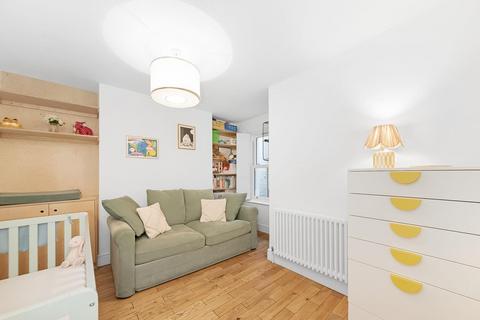 52b Woodland Road, London, SE19 1NT
