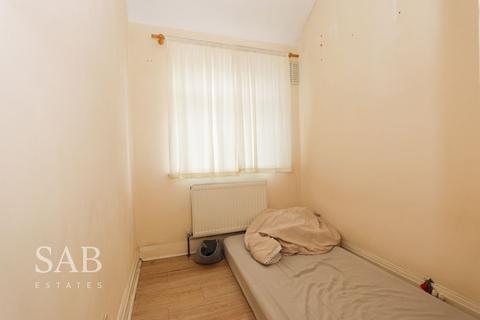 17 Lonsdale Road, Southall, UB2 5LS