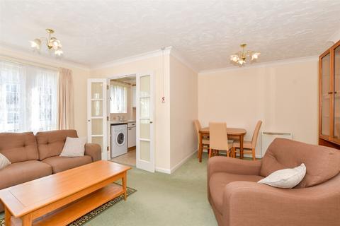 2 bedroom ground floor flat for sale, Gales Drive, Three Bridges, Crawley, West Sussex