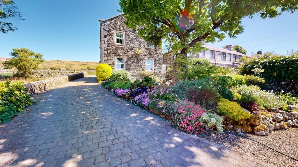 Woodside-05192025 162240.jpg