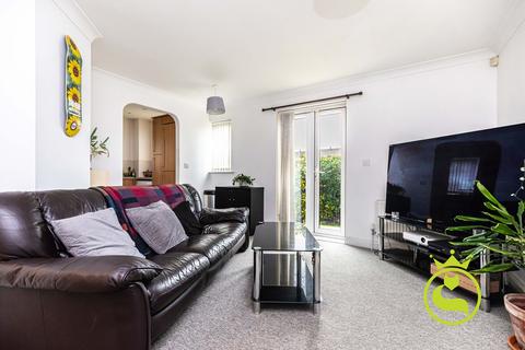 2 bedroom flat for sale, Doulton Gardens, Poole BH14