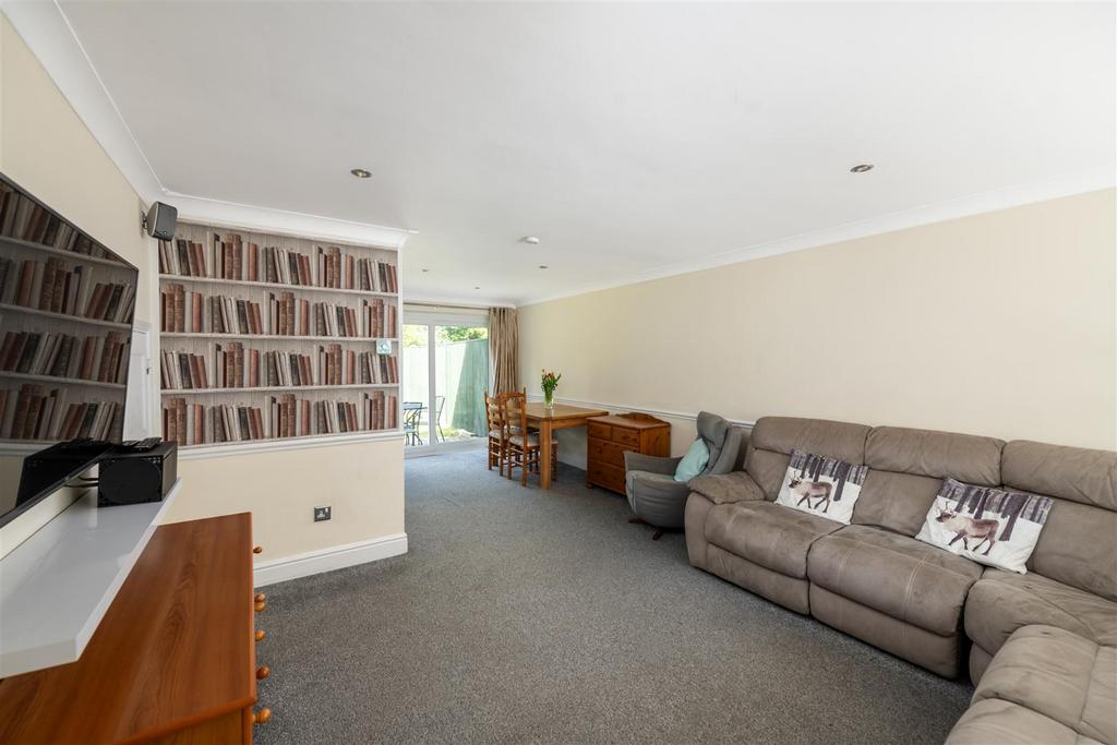 19 Hazel Way internals14.jpg