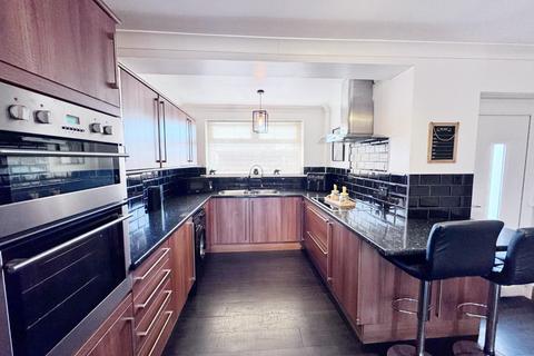 3 bedroom end of terrace house for sale, Langdale Oval, Trimdon Colliery,