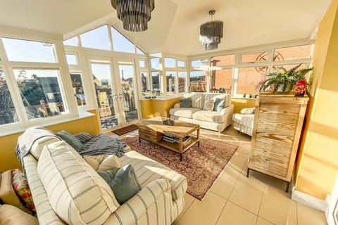 9 Elmfield, Hetton Le Hole, Houghton Le Spring, DH5 9BX