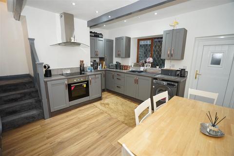 2 bedroom cottage for sale, Blackburn Road, Egerton, Bolton