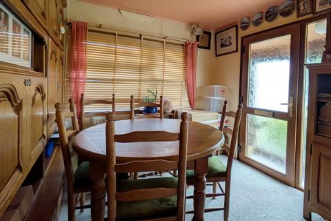 3 bedroom park home for sale, Wykeham Park, Alresford Road, Winchester, Hampshire, SO21