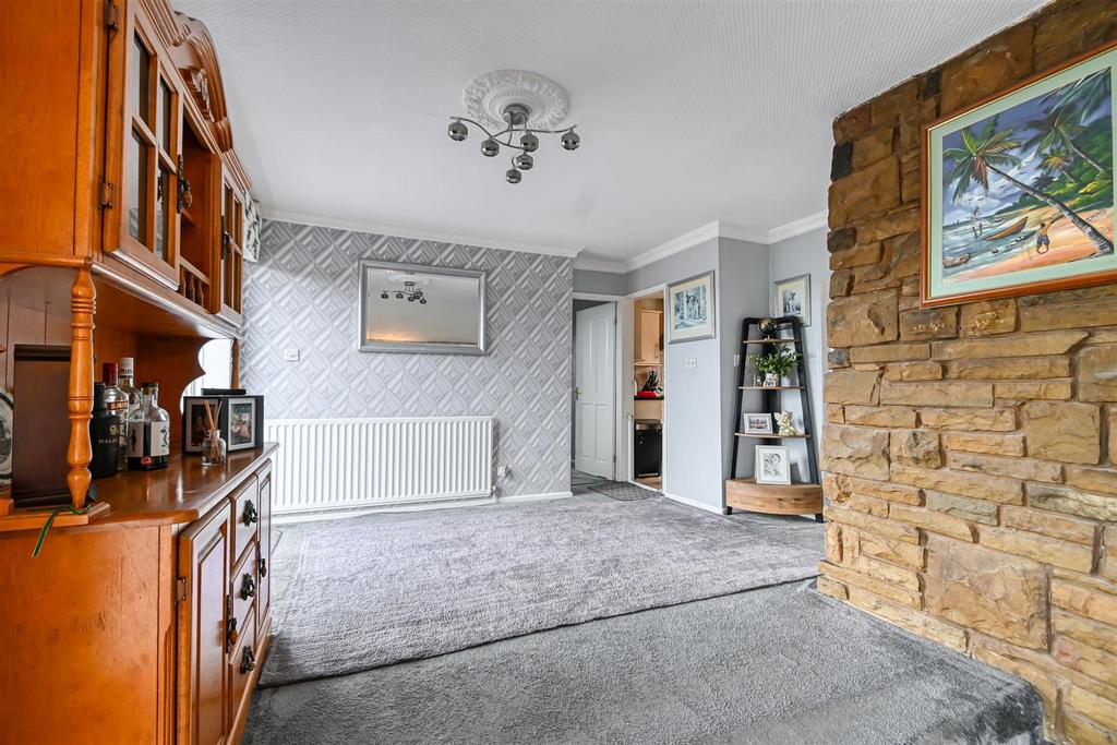 2 Carlton Rise-11.jpg