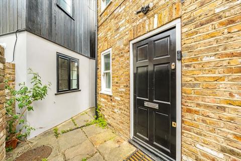 undefined, Roehampton Lane, London SW15