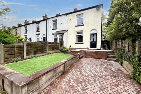 Moss Lane, Whitefield, M45