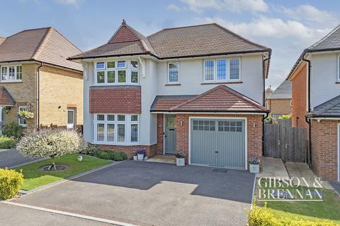 3 bedroom detached house for sale, Dixon Link, Basildon, SS16