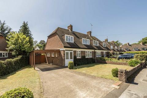 2 bedroom bungalow for sale, Foxholes, Weybridge KT13