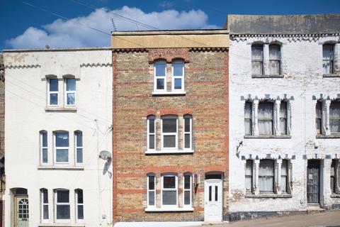 10 Artillery Road, Ramsgate, CT11 8PU
