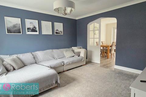 38 Bowes Avenue, Dalton Le Dale, Seaham, SR7 8JY