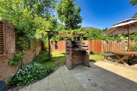 4 bedroom detached house for sale, Repton Road, Orpington BR6