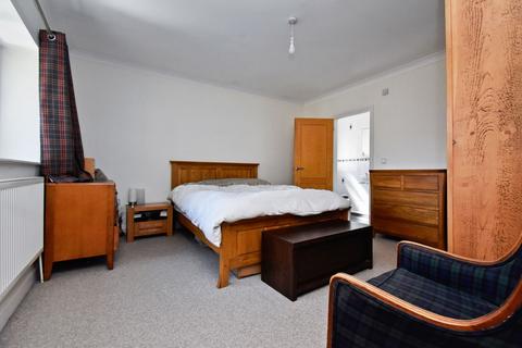 2a Repton Road, Orpington, BR6 9HS