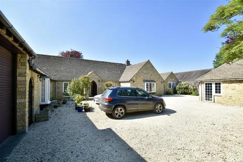 Rivendell Hatch End, Kirtlington, Kidlington, OX5 3NH