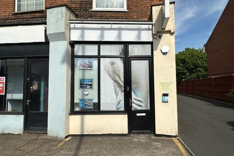Shop to rent, North Street, Hornchurch