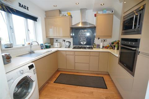 1 Gresley Avenue, Horwich, Bolton, BL6 5TQ