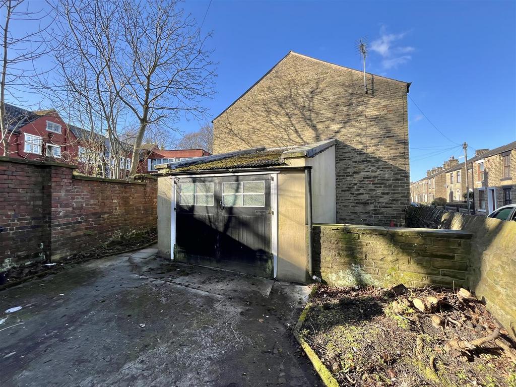 Attached Garage