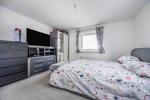 3 bedroom semi-detached house for sale, Radnor Way, Waterlooville PO7