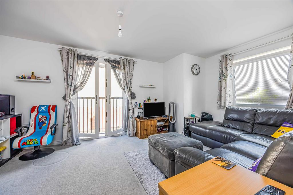 7 Radnor Way Denmead-Small-Portico Marketing-Sold By