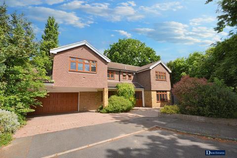 5 bedroom detached house for sale, Yevele Way, Emerson Park, Hornchurch, RM11