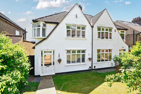 69 Winifred Road, Coulsdon, CR5 3JG