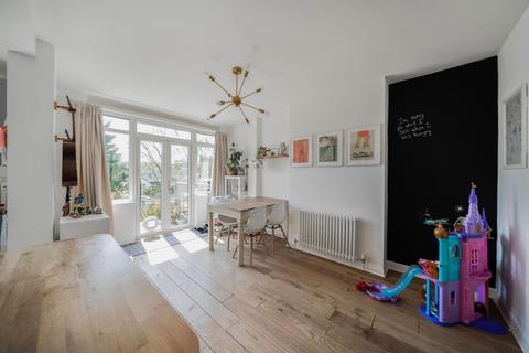 69 Winifred Road, Coulsdon, CR5 3JG