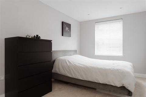 2 bedroom apartment for sale, Albert Road North, Reigate