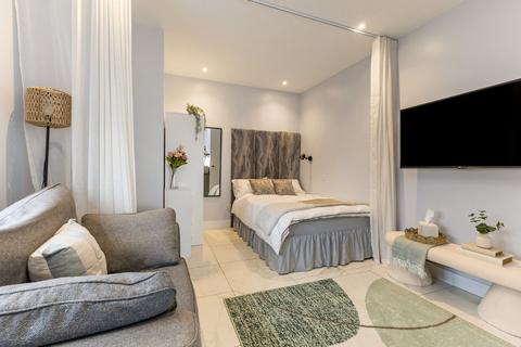 1 bedroom flat to rent, Maidens Green, Winkfield, Windsor, Berkshire