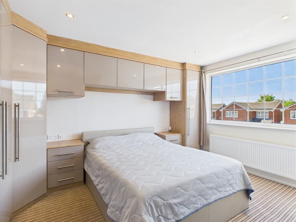 Cam03729 g0 pr0051 still037