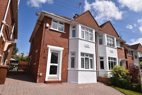 3 Egham Avenue, Exeter, EX2 4RQ