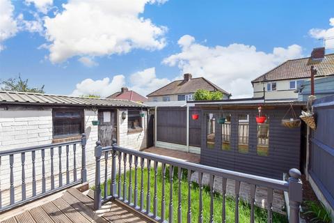 153 Mill Hill, Deal, CT14 9HZ