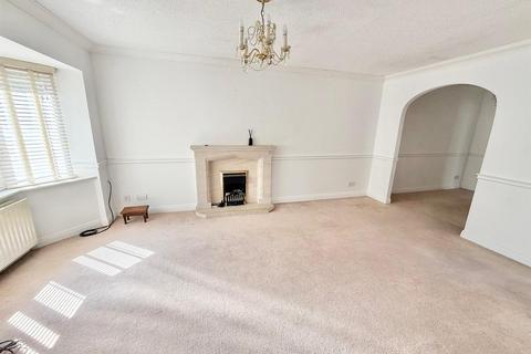 undefined, Bishopton Drive, Macclesfield