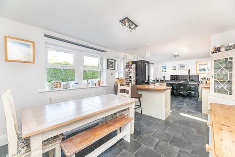 Underwoodlee Cottage Pool Road, Pool In Wharfedale, Otley, LS21 1EQ