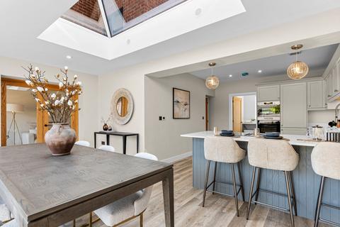 3 bedroom detached house for sale, Bank House, Chingley Bank, Henley in Arden, Warwickshire, B95