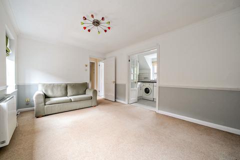 1 bedroom apartment to rent, Helston Lane, Windsor, SL4