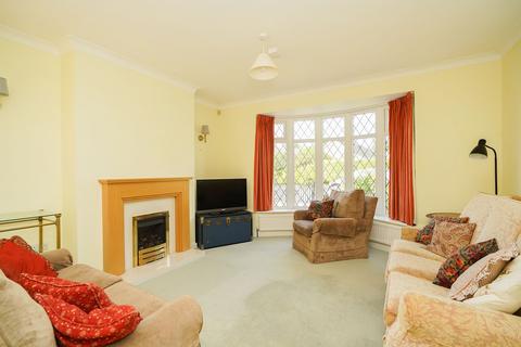 1 Heather Lea Place, Sheffield, S17 3DN