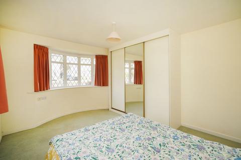 1 Heather Lea Place, Sheffield, S17 3DN