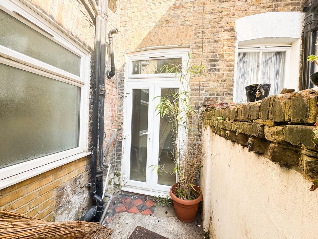 Fillebrook Road E11