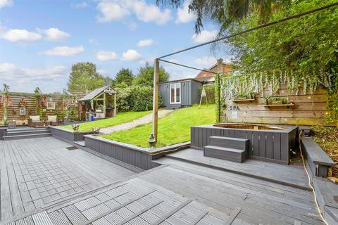 4 bedroom detached house for sale, Chipstead Lane, Lower Kingswood, Surrey