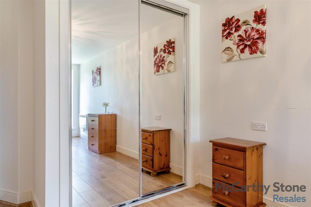 8647543-interior11.jpg