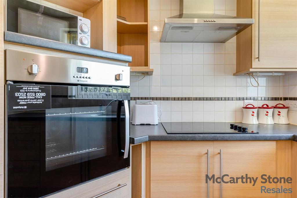 8647543-interior22.jpg