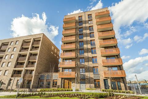 1 bedroom apartment to rent, 1 bed, 5th floor, Teal, Pelican House in Fresh Wharf