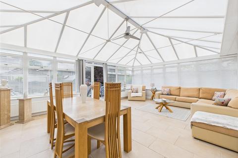 3 bedroom detached bungalow for sale, Danygraig Avenue, Porthcawl CF36