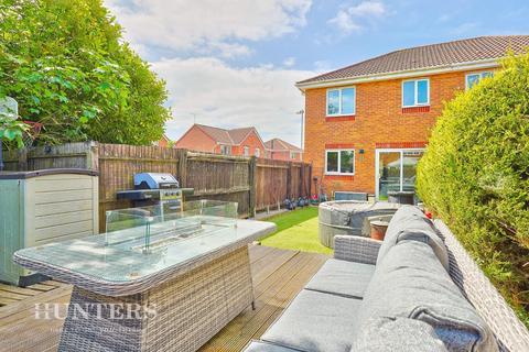 3 Brookway, Littleborough, OL15 8BU